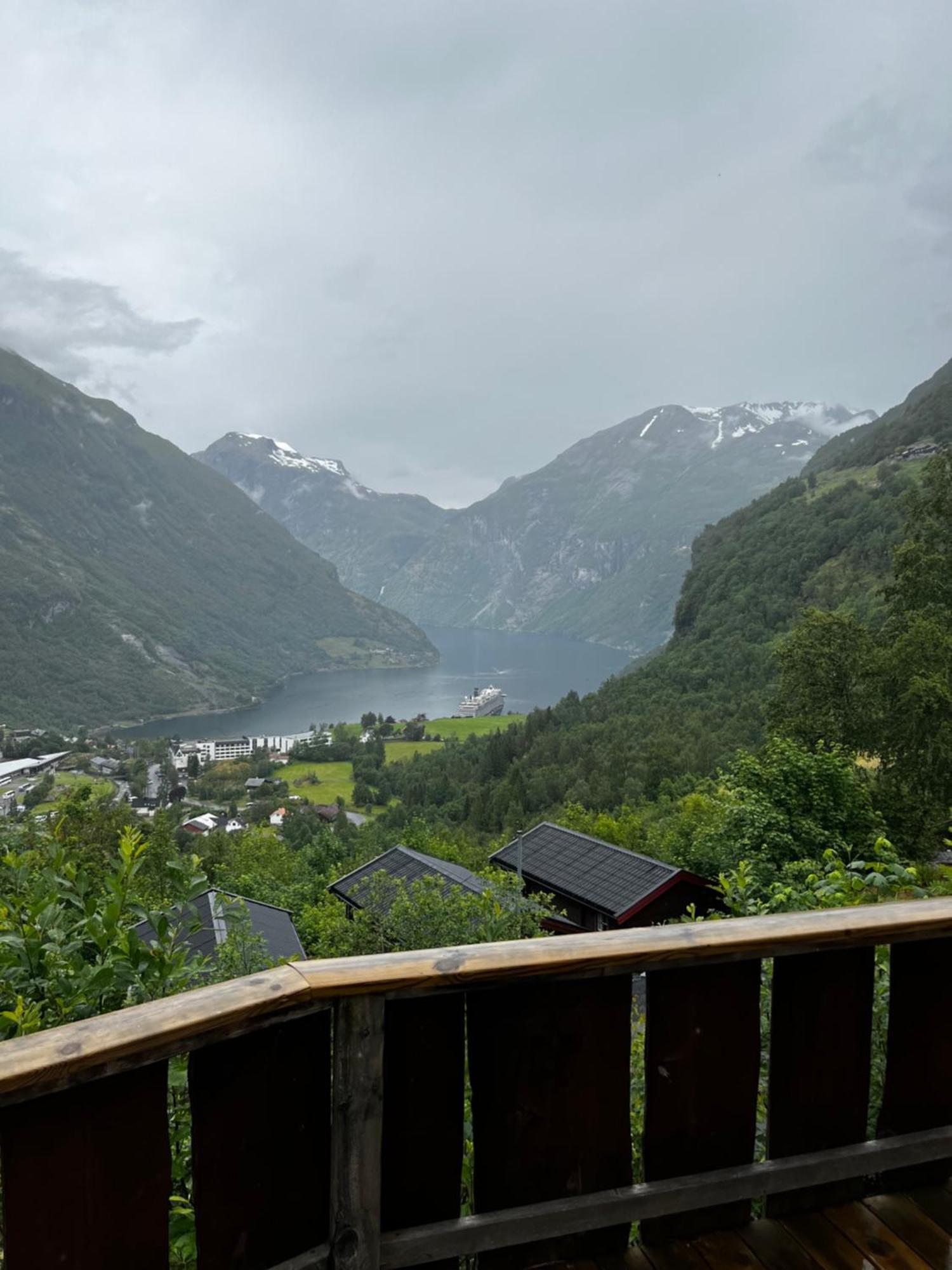 Fossen Accommodation Geiranger Zimmer foto