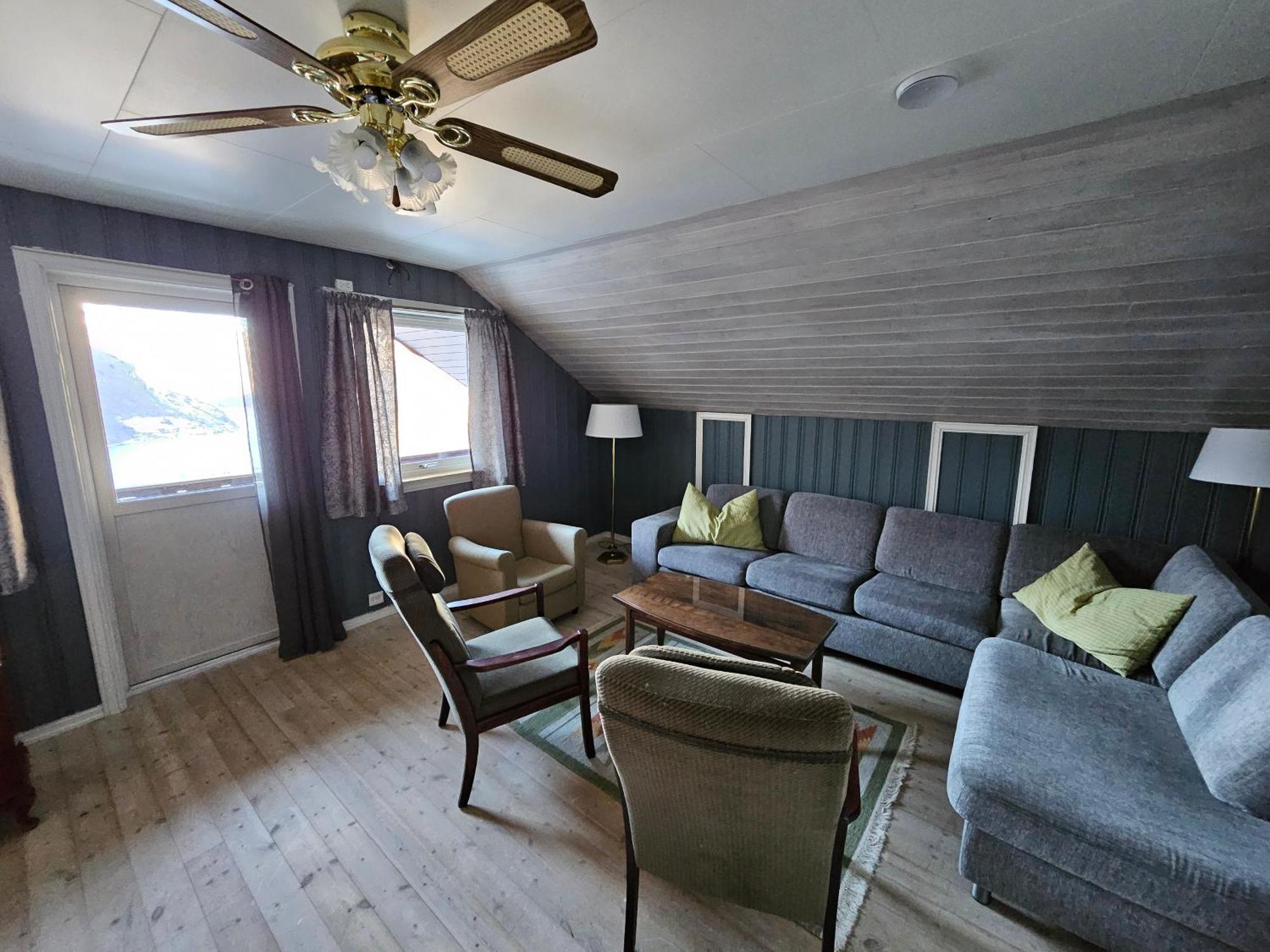 Fossen Camping Geiranger Exterior foto